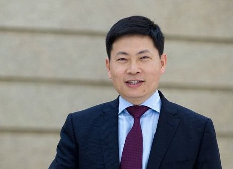 华为全面赶超苹果还要多久？